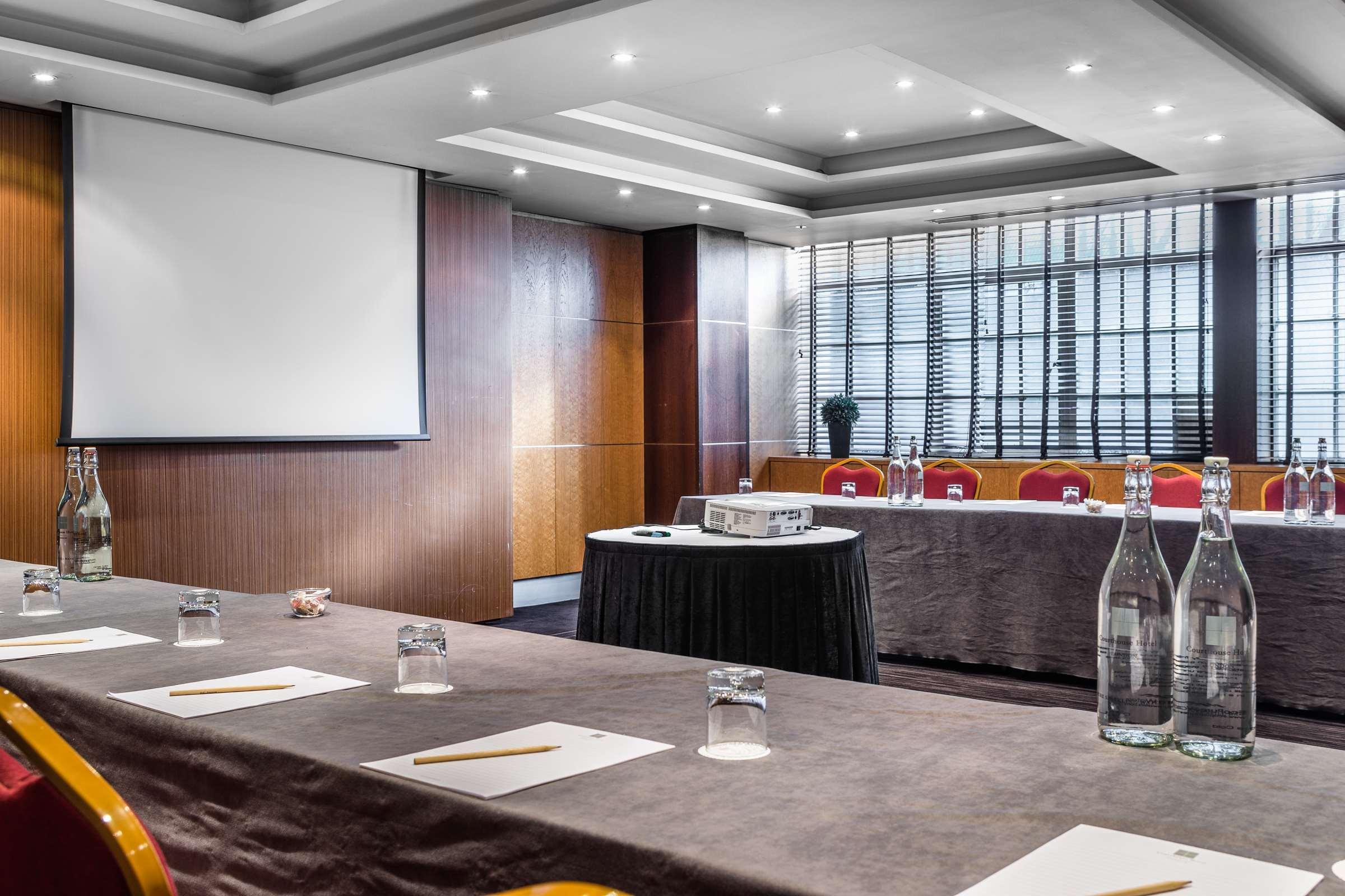 Courthouse 5* Londra